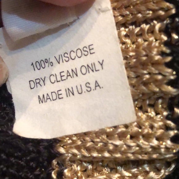 Sportsworks Studio Color block metallic gold threaded in black long cardigan - Picture 11 of 13